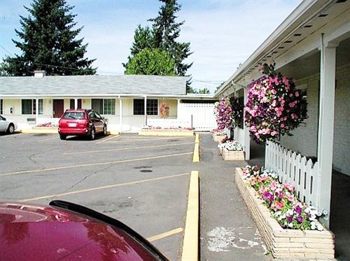 Valley Inn - Lebanon Oregon Esterno foto